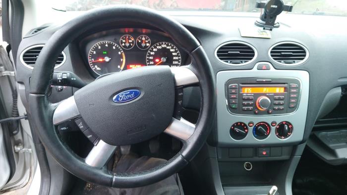 Ford Focus 2 1.6 16V Sloopvoertuig (2008, Grijs)