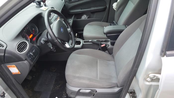 Ford Focus 2 1.6 16V Sloopvoertuig (2008, Grijs)