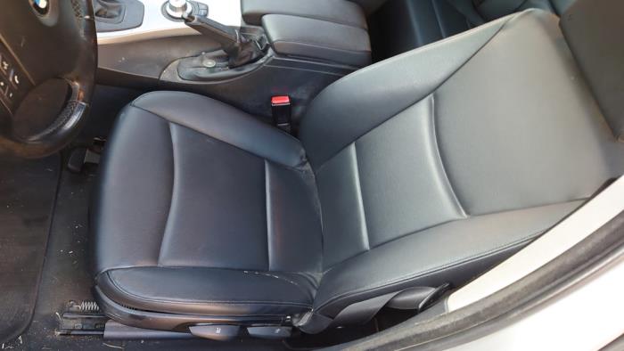 BMW 3 serie Touring 320d 16V Corporate Lease Sloopvoertuig (2006, Grijs)