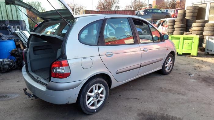 Renault Scénic I 1.6 16V Sloopvoertuig (2002, Grijs)