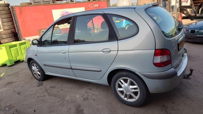 Renault Scénic I 1.6 16V Sloopvoertuig (2002, Grijs)