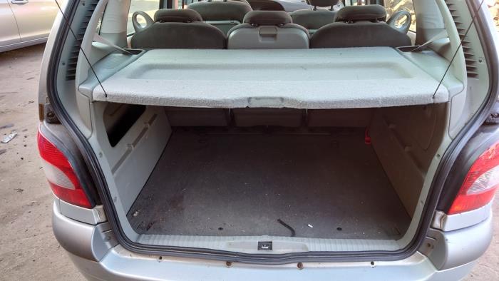 Renault Scénic I 1.6 16V Sloopvoertuig (2002, Grijs)