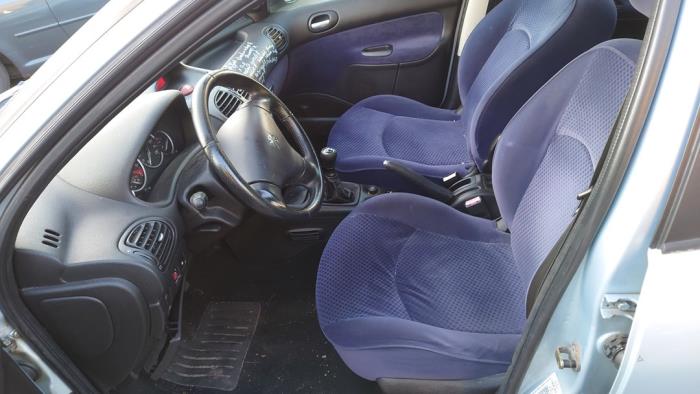 Peugeot 206 1.4 16V Sloopvoertuig (2004, Grijs)