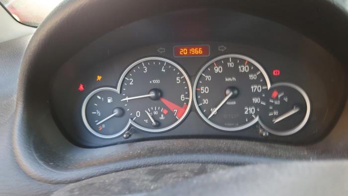 Peugeot 206 1.4 16V Sloopvoertuig (2004, Grijs)