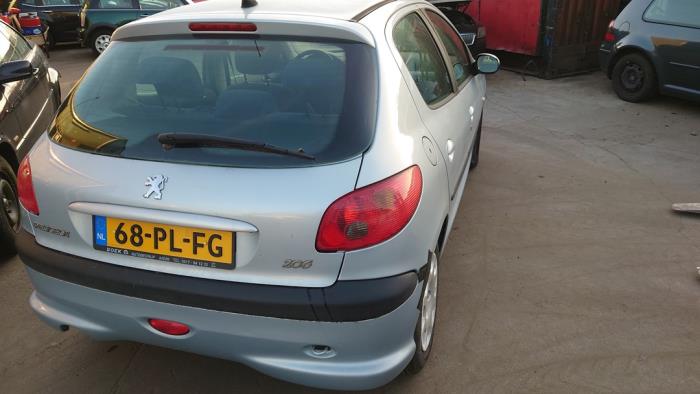 Peugeot 206 1.4 16V Sloopvoertuig (2004, Grijs)