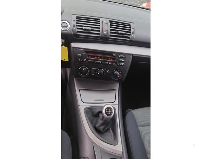 BMW 1 serie 116i 1.6 16V Sloopvoertuig (2006, Zwart)