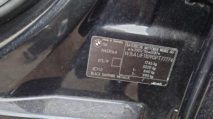 BMW 1 serie 116i 1.6 16V Sloopvoertuig (2006, Zwart)