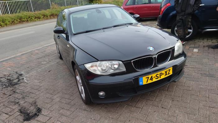 BMW 1 serie 116i 1.6 16V Sloopvoertuig (2006, Zwart)