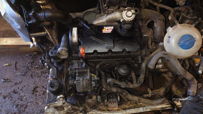 Volkswagen Transporter T5 1.9 TDi Sloopvoertuig (2005, Graniet)