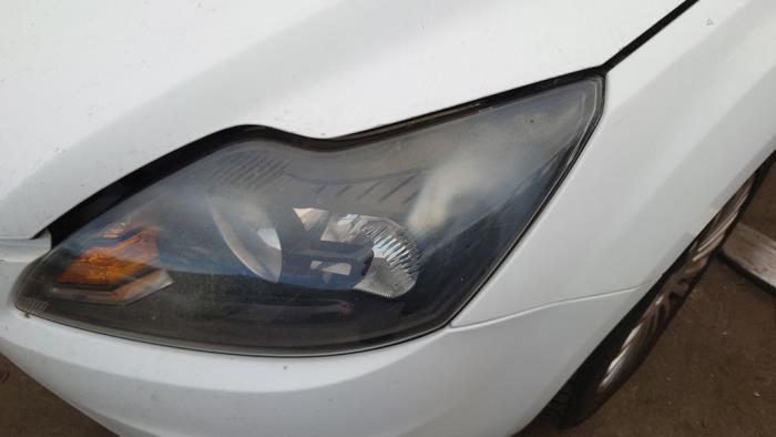 Ford Focus 2 Wagon 2.0 TDCi 16V Sloopvoertuig (2010, Wit)