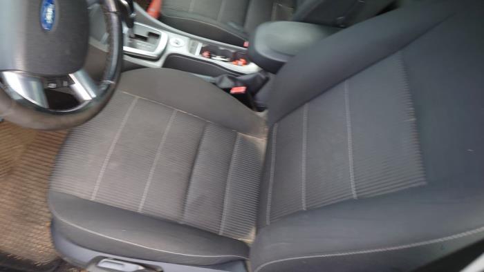 Ford Focus 2 Wagon 2.0 TDCi 16V Sloopvoertuig (2010, Wit)