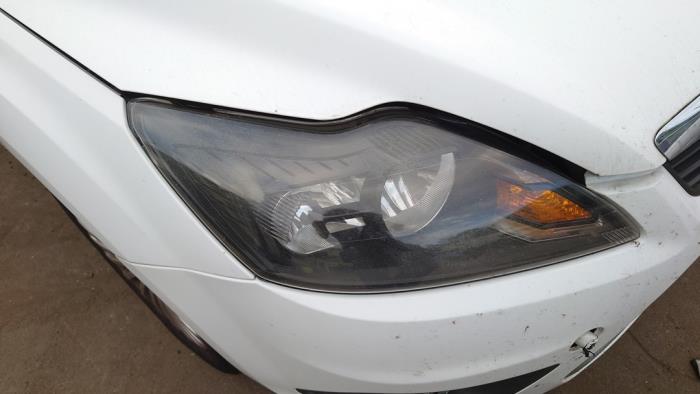 Ford Focus 2 Wagon 2.0 TDCi 16V Sloopvoertuig (2010, Wit)