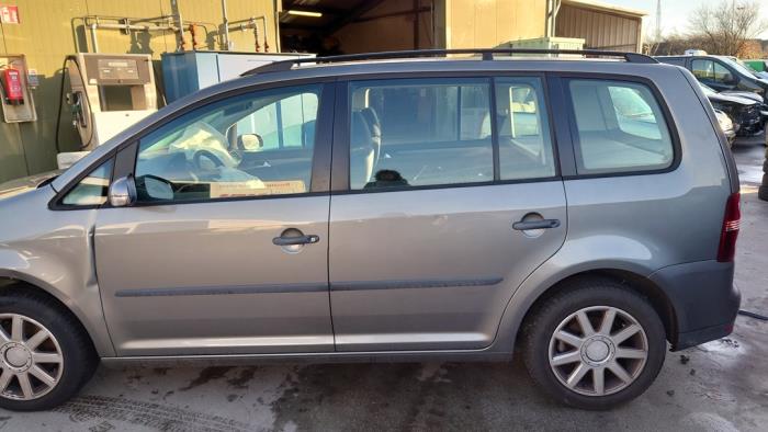 Volkswagen Touran 1.6 Sloopvoertuig (2007, Blauw)