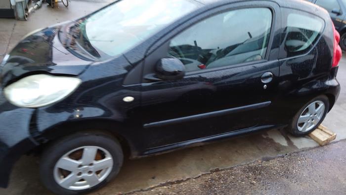 Peugeot 107 1.0 12V Sloopvoertuig (2006, Zwart)