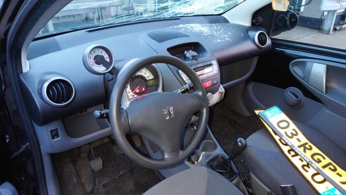 Peugeot 107 1.0 12V Sloopvoertuig (2006, Zwart)