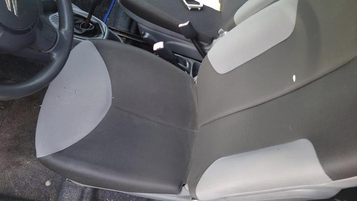 Peugeot 107 1.0 12V Sloopvoertuig (2006, Geel)