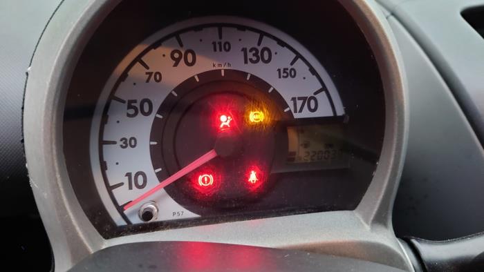Toyota Aygo 1.0 12V VVT-i Sloopvoertuig (2007, Grijs)