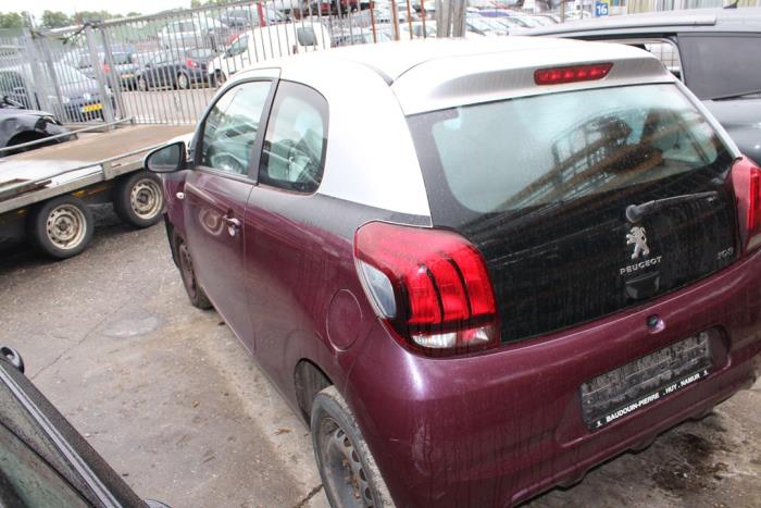 Peugeot 108 1.0 12V Sloopvoertuig (2015, Rood)