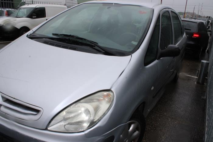 Citroen Xsara Picasso 1.8 16V Sloopvoertuig (2003, Grijs)