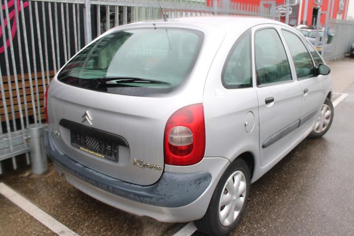 Citroen Xsara Picasso 1.8 16V Sloopvoertuig (2003, Grijs)