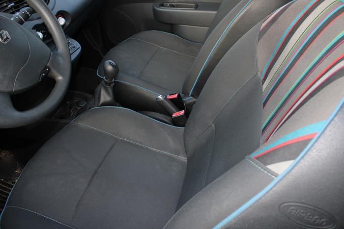 Renault Twingo II 1.2 16V Sloopvoertuig (2012, Paars)