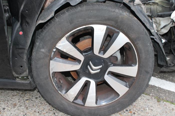 Citroen C3 1.2 Vti 12V PureTech Sloopvoertuig (2017, Zwart)