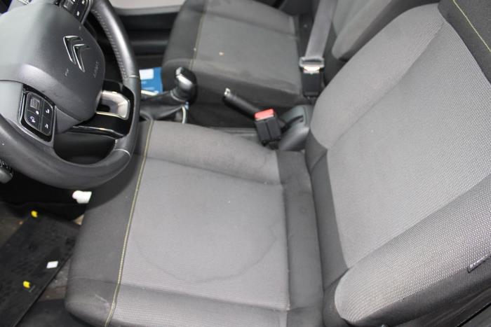 Citroen C3 1.2 Vti 12V PureTech Sloopvoertuig (2017, Zwart)