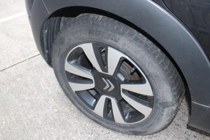 Citroen C3 1.2 Vti 12V PureTech Sloopvoertuig (2017, Zwart)