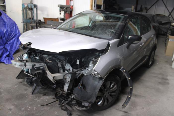 Renault Captur 0.9 Energy TCE 12V Sloopvoertuig (2014, Zilver)