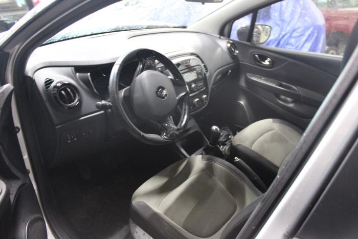 Renault Captur 0.9 Energy TCE 12V Sloopvoertuig (2014, Zilver)