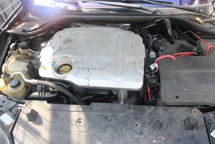 Renault Laguna III Estate 2.0 dCi 16V 150 Sloopvoertuig (2008, Zwart)