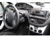 Peugeot 208 I 1.0 Vti 12V PureTech Sloopvoertuig (2016, Zwart)