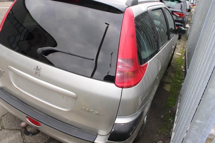 Peugeot 206 SW 1.4 Sloopvoertuig (2005, Grijs)