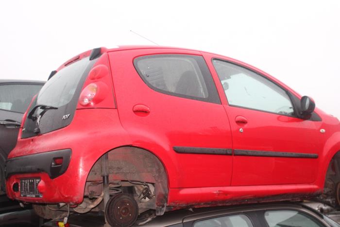 Peugeot 107 1.0 12V Sloopvoertuig (2008, Rood)