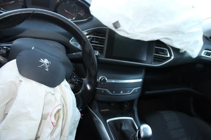 Peugeot 308 SW 1.6 HDi 115 Sloopvoertuig (2017, Wit)