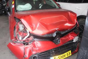 Renault Clio IV 0.9 Energy TCE 90 12V Sloopvoertuig (2013, Rood)