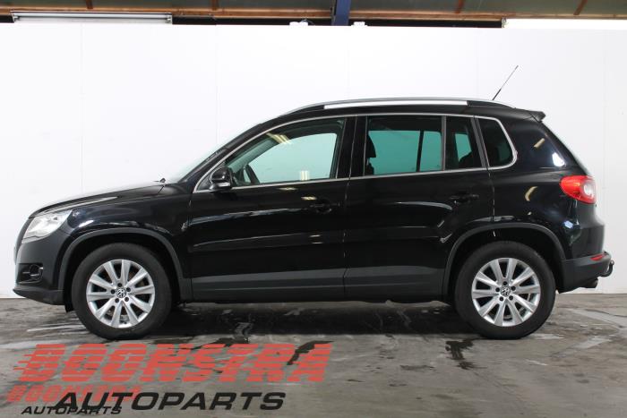 Tiguan 5n1 5n2