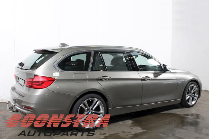 BMW 3 serie Touring 320d 2.0 16V EfficientDynamicsEdition Sloopvoertuig (2015, Grijs)
