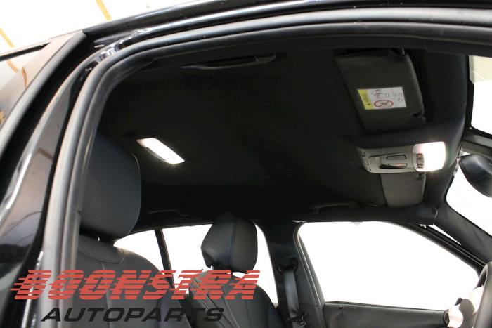 BMW 1 serie 116i 1.5 12V Sloopvoertuig (2019, Zwart)