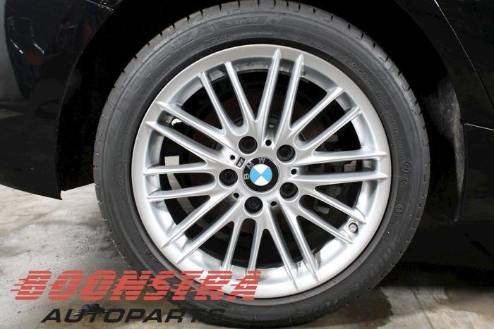 BMW 1 serie 116i 1.5 12V Sloopvoertuig (2019, Zwart)