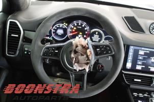 Porsche Cayenne Coupe 3.0 V6 24V Turbo Sloopvoertuig (2019, Zwart)