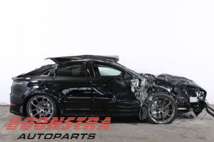 Porsche Cayenne Coupe 3.0 V6 24V Turbo Sloopvoertuig (2019, Zwart)