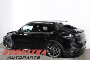 Porsche Cayenne Coupe 3.0 V6 24V Turbo Sloopvoertuig (2019, Zwart)