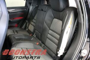 Porsche Cayenne Coupe 3.0 V6 24V Turbo Sloopvoertuig (2019, Zwart)