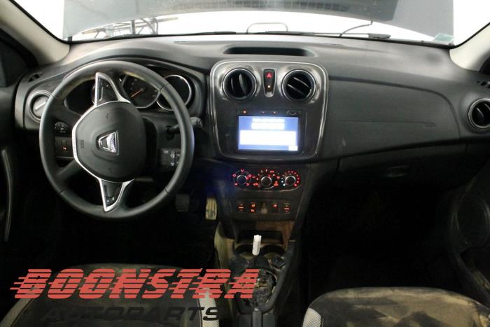 Dacia Sandero II 0.9 TCE 12V Sloopvoertuig (2019, Grijs)