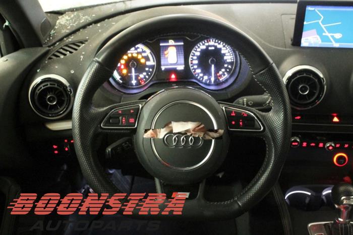 Audi A3 Sportback 1.4 TFSI 16V e-tron Sloopvoertuig (2015, Grijs)