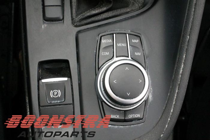 BMW X1 xDrive 25e 1.5 12V TwinPower Turbo Sloopvoertuig (2020, Wit)