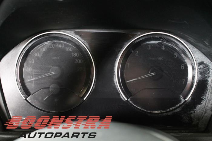 BMW X1 xDrive 25e 1.5 12V TwinPower Turbo Sloopvoertuig (2020, Wit)