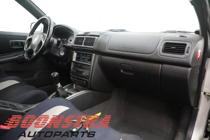 Subaru Impreza I 2.0i Turbo GT 16V 4x4 Sloopvoertuig (2000, Grijs)