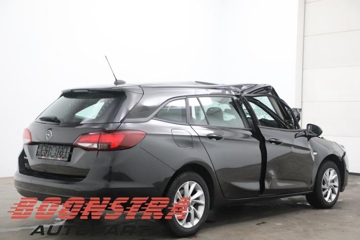 Opel Astra K Sports Tourer 1.2 Turbo 12V Sloopvoertuig (2020, Zwart)
